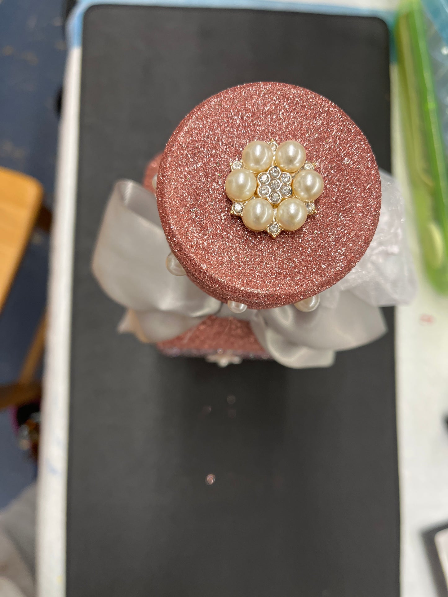 1800 pink